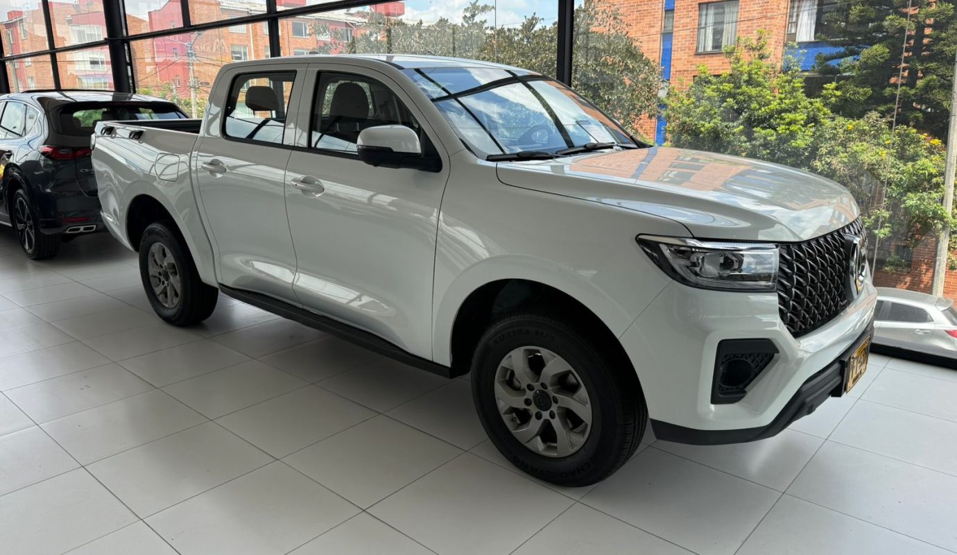 POER DOBLE CABINA 4X4 2.0 MEC DIESEL