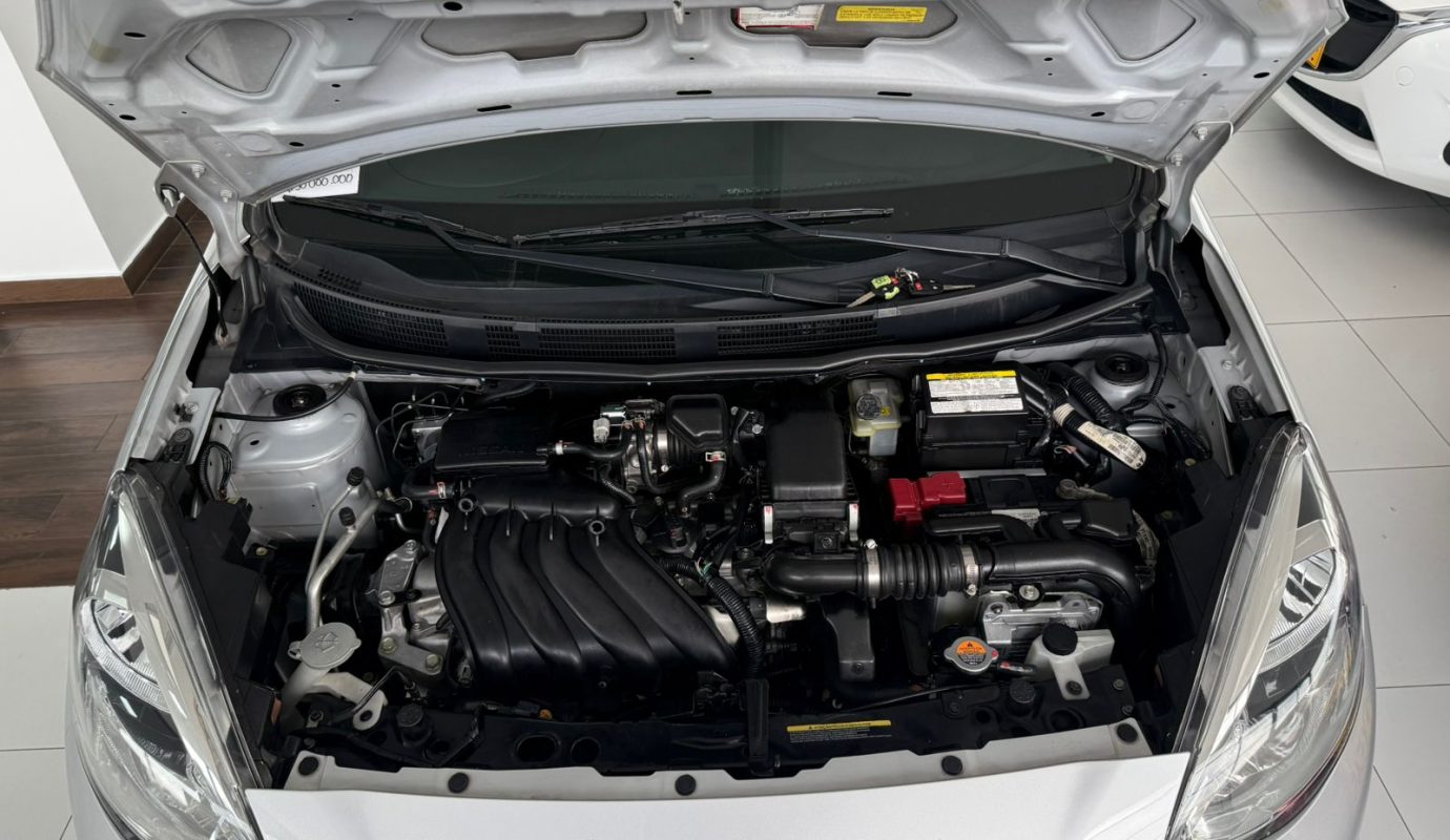 NISSAN MARCH ADVANCE 16 AUT GASOLINA